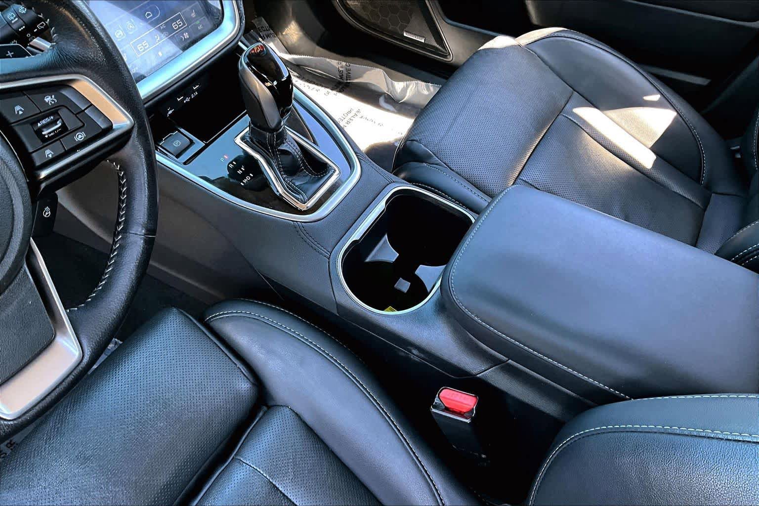 Used 2022 Subaru Outback Limited AWD/4WD image 16