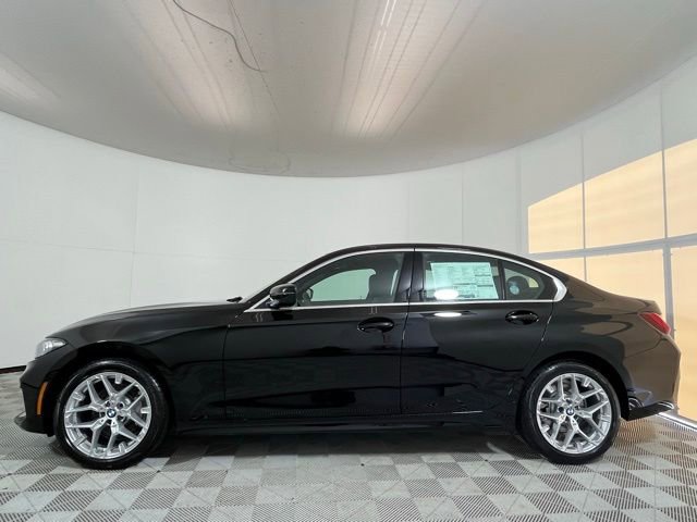 New 2026 BMW 330i xDrive Sedan w/ Premium Package AWD/4WD image 4