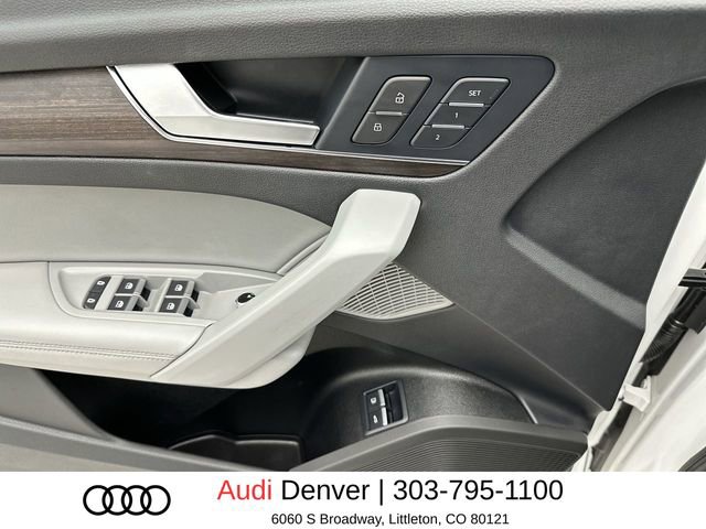Used 2023 Audi Q5 e Prestige w/ Prestige Package image 13