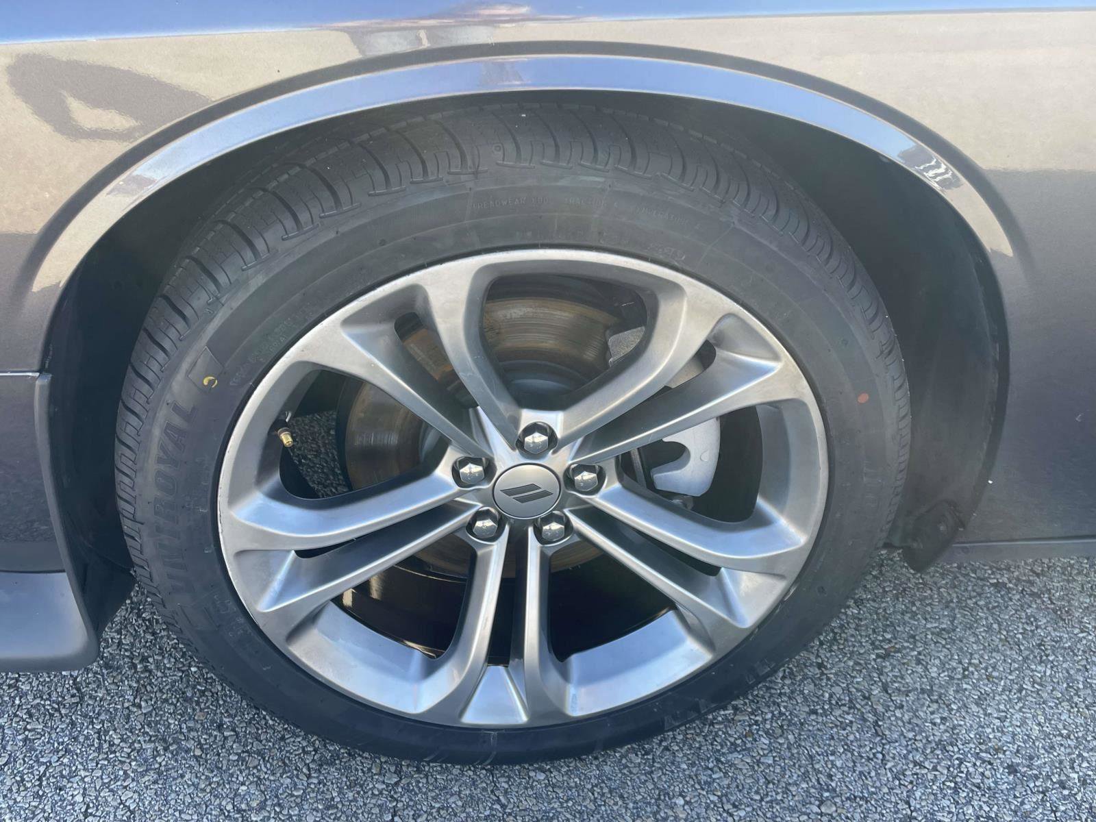 Used 2021 Dodge Challenger R/T image 27