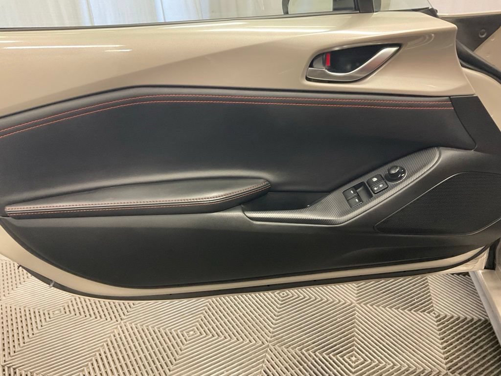 Used 2023 MAZDA MX-5 Miata Grand Touring RWD image 27