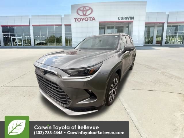 Used 2026 Toyota Grand Highlander AWD Hybrid image 13