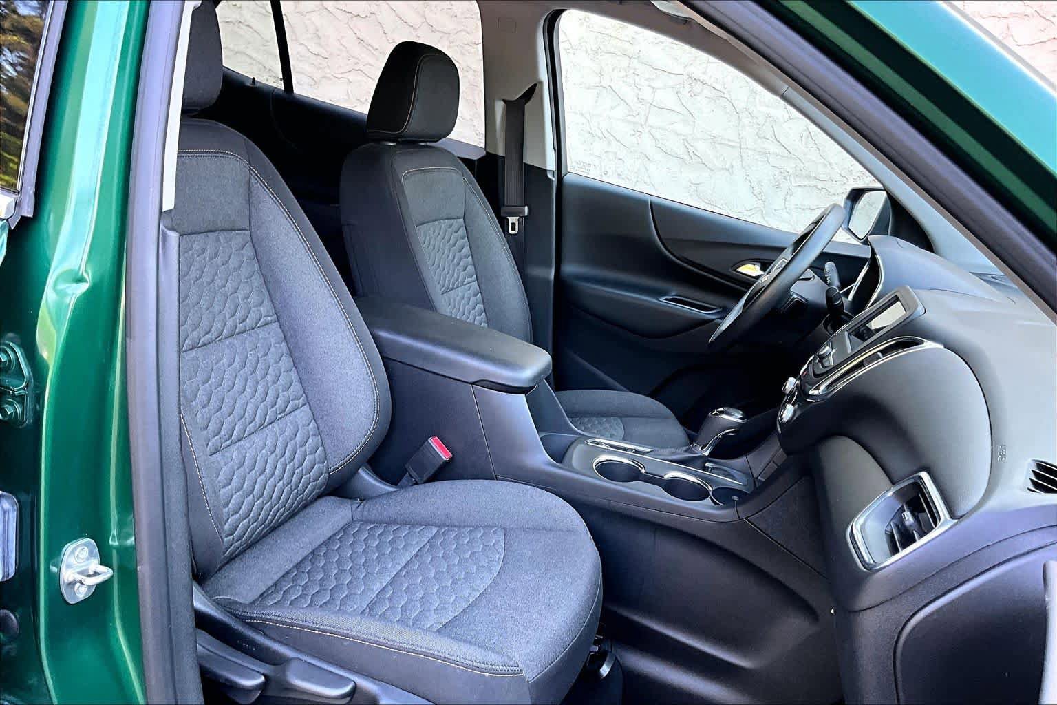 Used 2019 Chevrolet Equinox LT FWD image 9