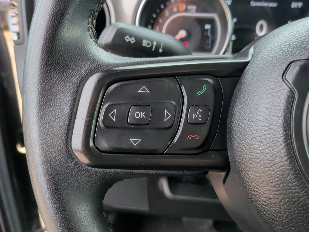 Used 2023 Jeep Gladiator Sport AWD/4WD image 17