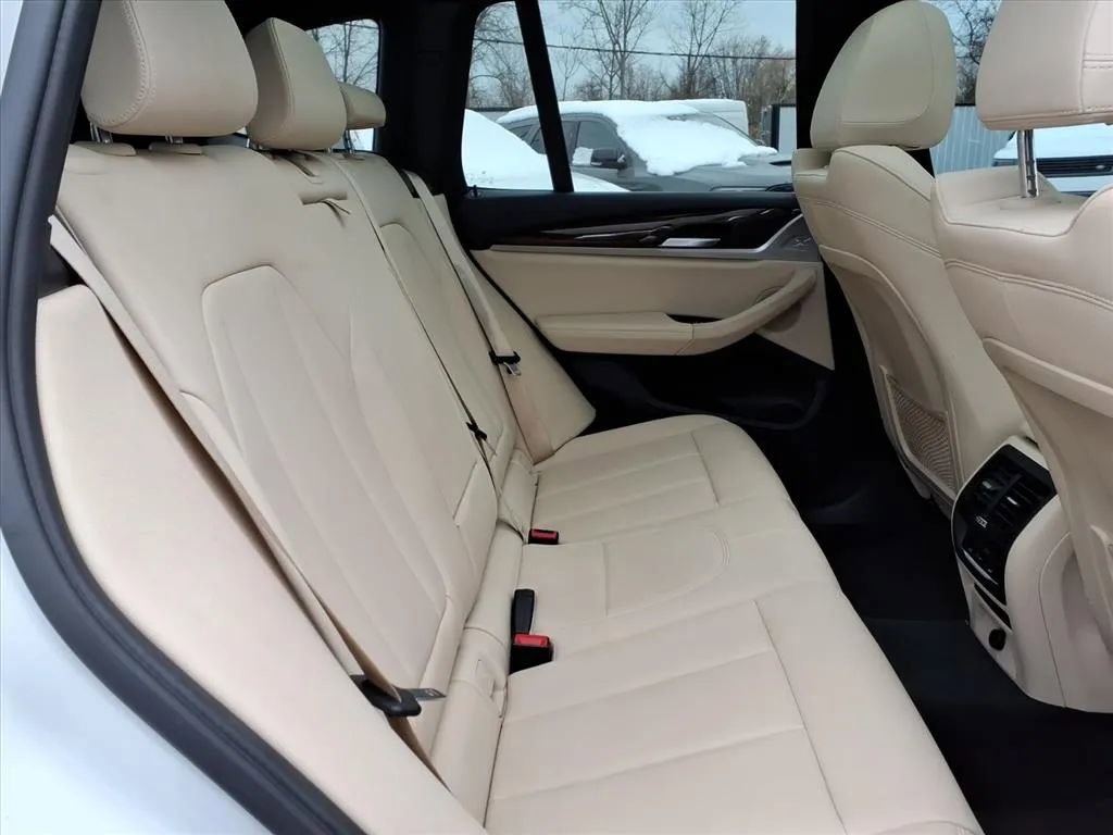 Used 2019 BMW X3 xDrive30i w/ Convenience Package image 16