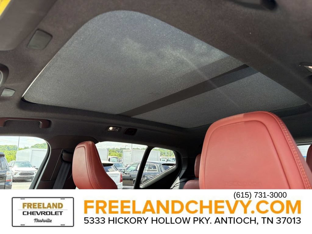 Used 2019 Volvo XC40 T5 Inscription AWD/4WD image 24