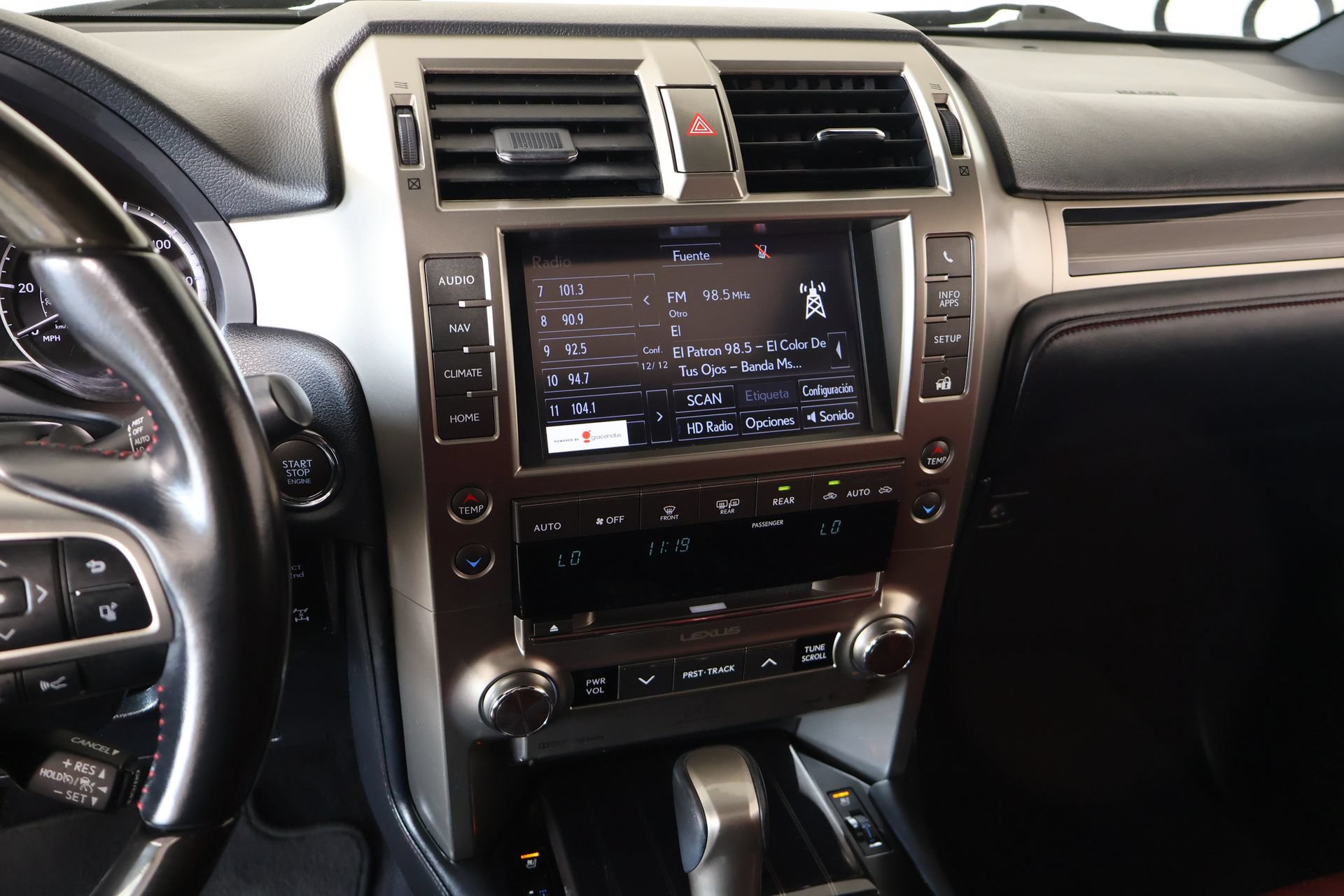 Used 2021 Lexus GX 460 Luxury w/ Accessory Package AWD/4WD image 5