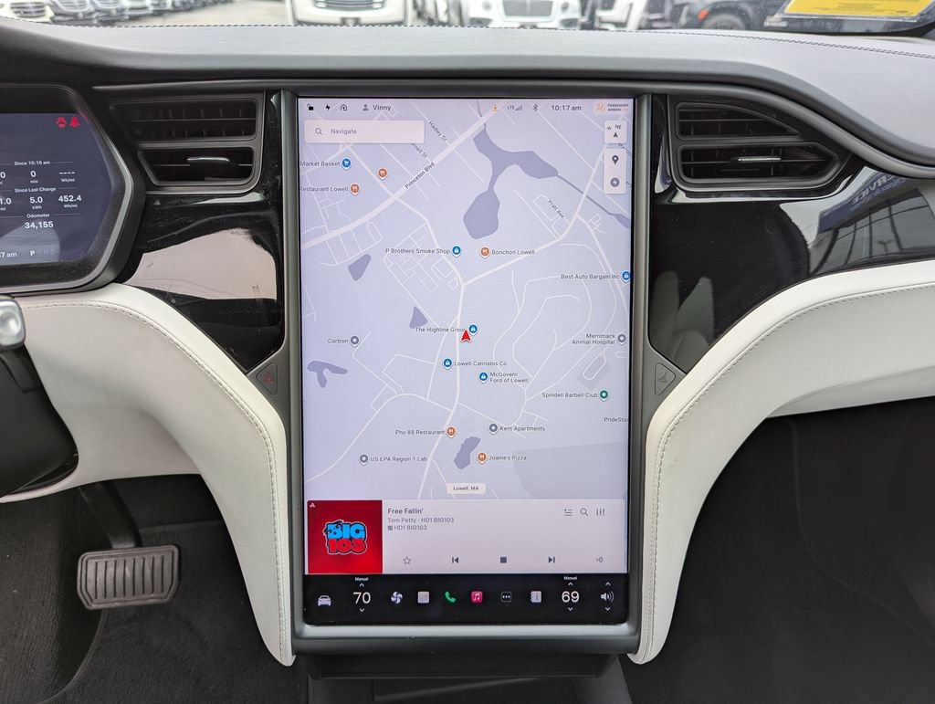 Used 2020 Tesla Model X Long Range AWD/4WD image 18