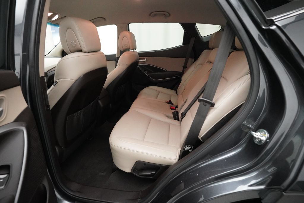 Used 2018 Hyundai Santa Fe Sport AWD/4WD image 16