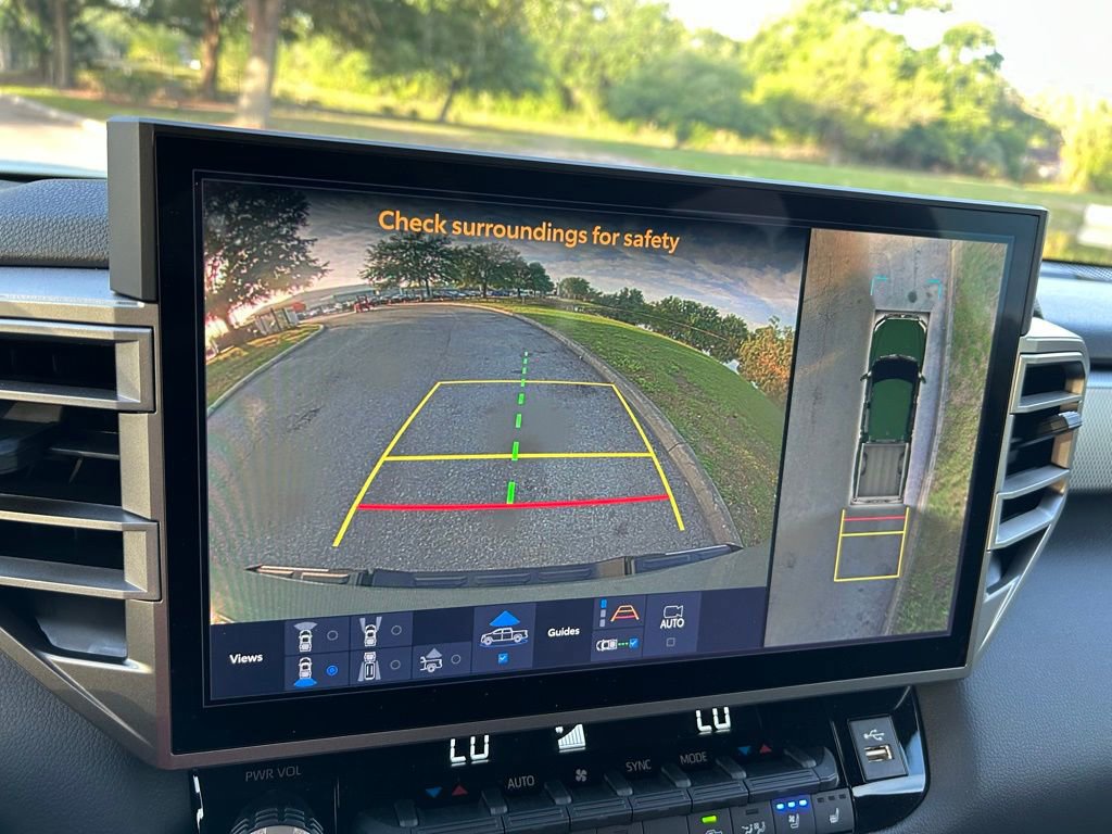 Certified 2026 Toyota Tundra Limited AWD/4WD image 26