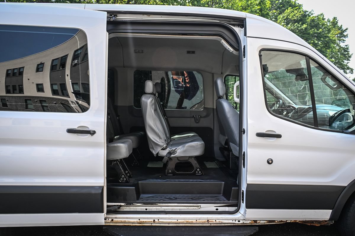 Used 2016 Ford Transit 350 XL RWD image 13
