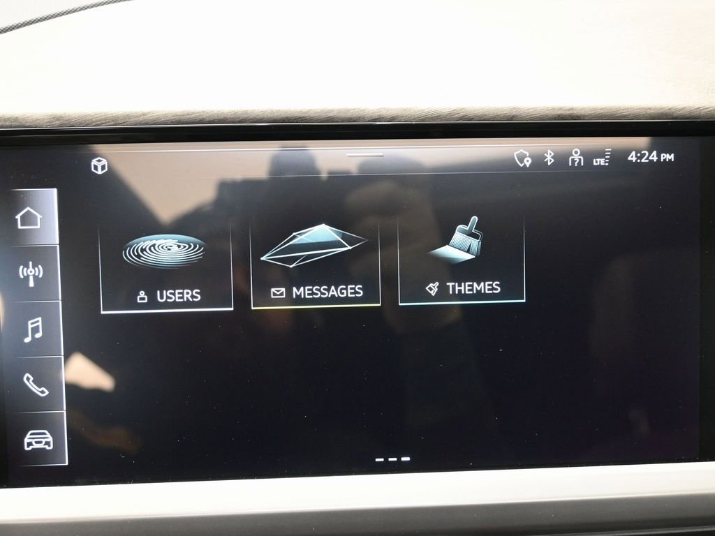 Used 2023 Audi Q4 e-tron Premium w/ Convenience Package image 25