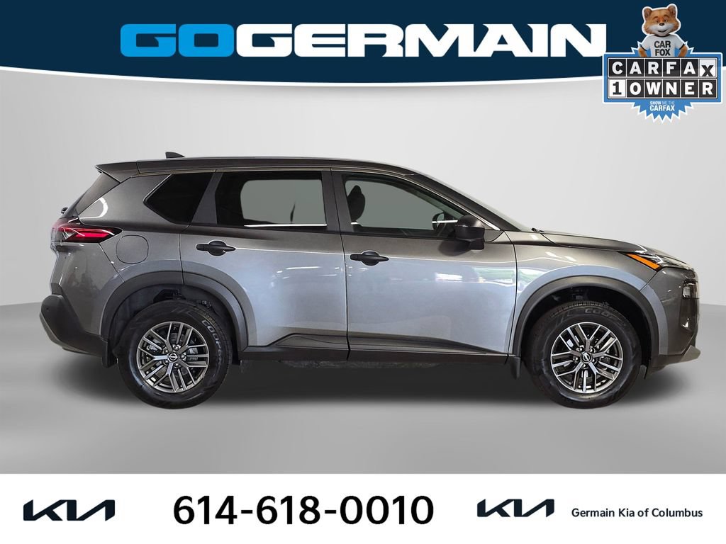 Used 2023 Nissan Rogue S AWD/4WD image 6