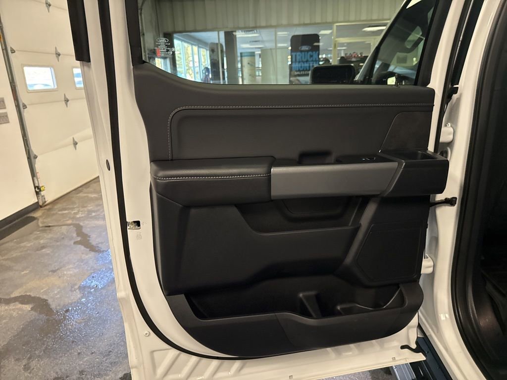 Used 2025 Ford F150 XLT w/ Equipment Group 302A MID image 27