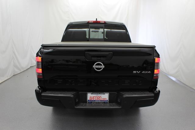 Used 2022 Nissan Frontier SV w/ Technology Package AWD/4WD image 11