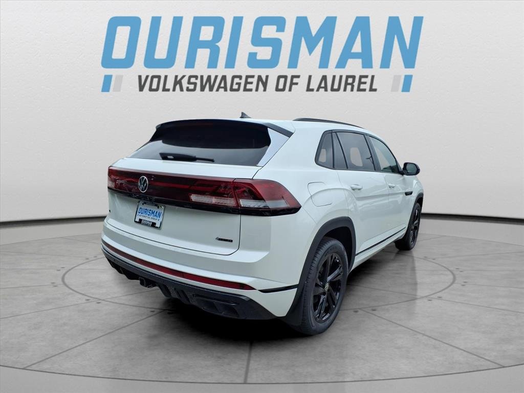 New 2026 Volkswagen Atlas Cross Sport SEL R-Line image 3