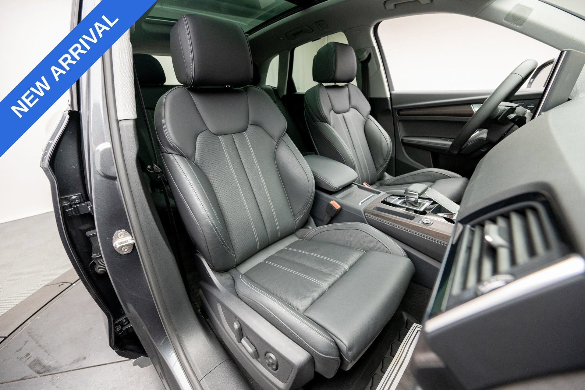 Used 2023 Audi Q5 2.0T Prestige AWD/4WD image 13