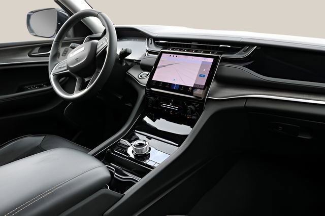 Used 2022 Jeep Grand Cherokee Limited 4xe image 20