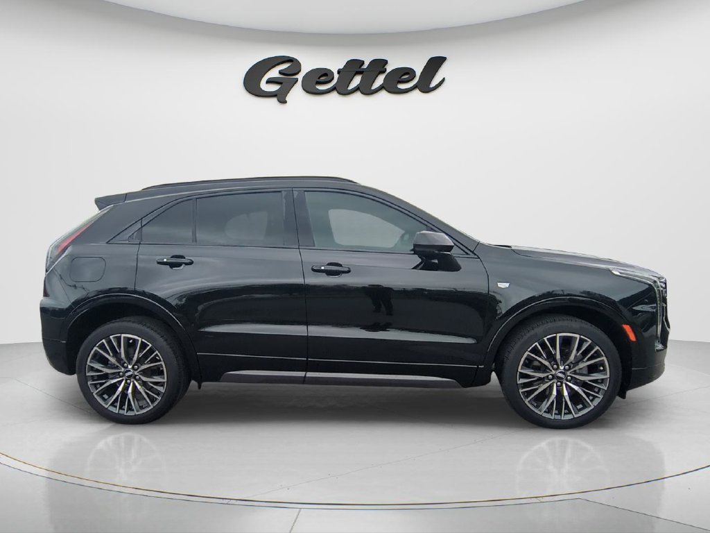 Used 2024 Cadillac XT4 Sport FWD image 4