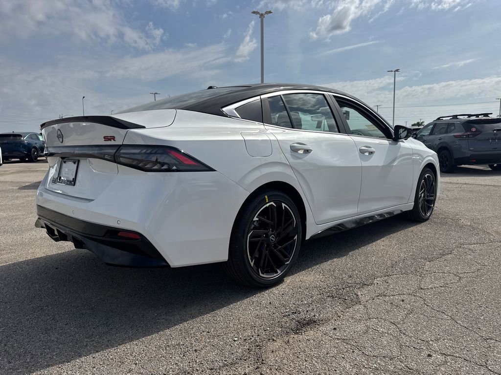 New 2026 Nissan Sentra SR w/ SR Premium Package FWD image 6