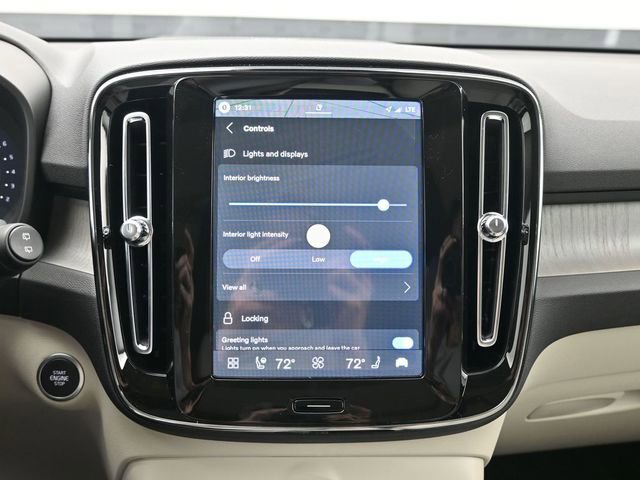 New 2026 Volvo XC40 B5 Ultra w/ Protection Package Premier image 16