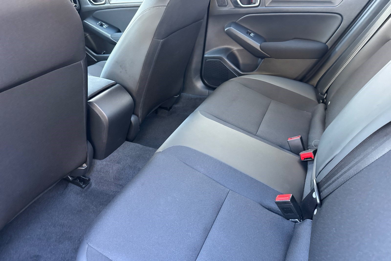 Used 2025 Honda Civic Sport image 24