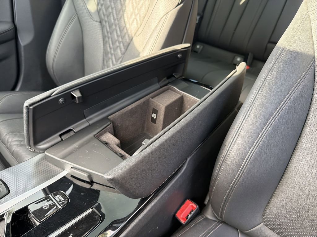 Used 2023 BMW 530i 530i w/ M Sport Package image 54