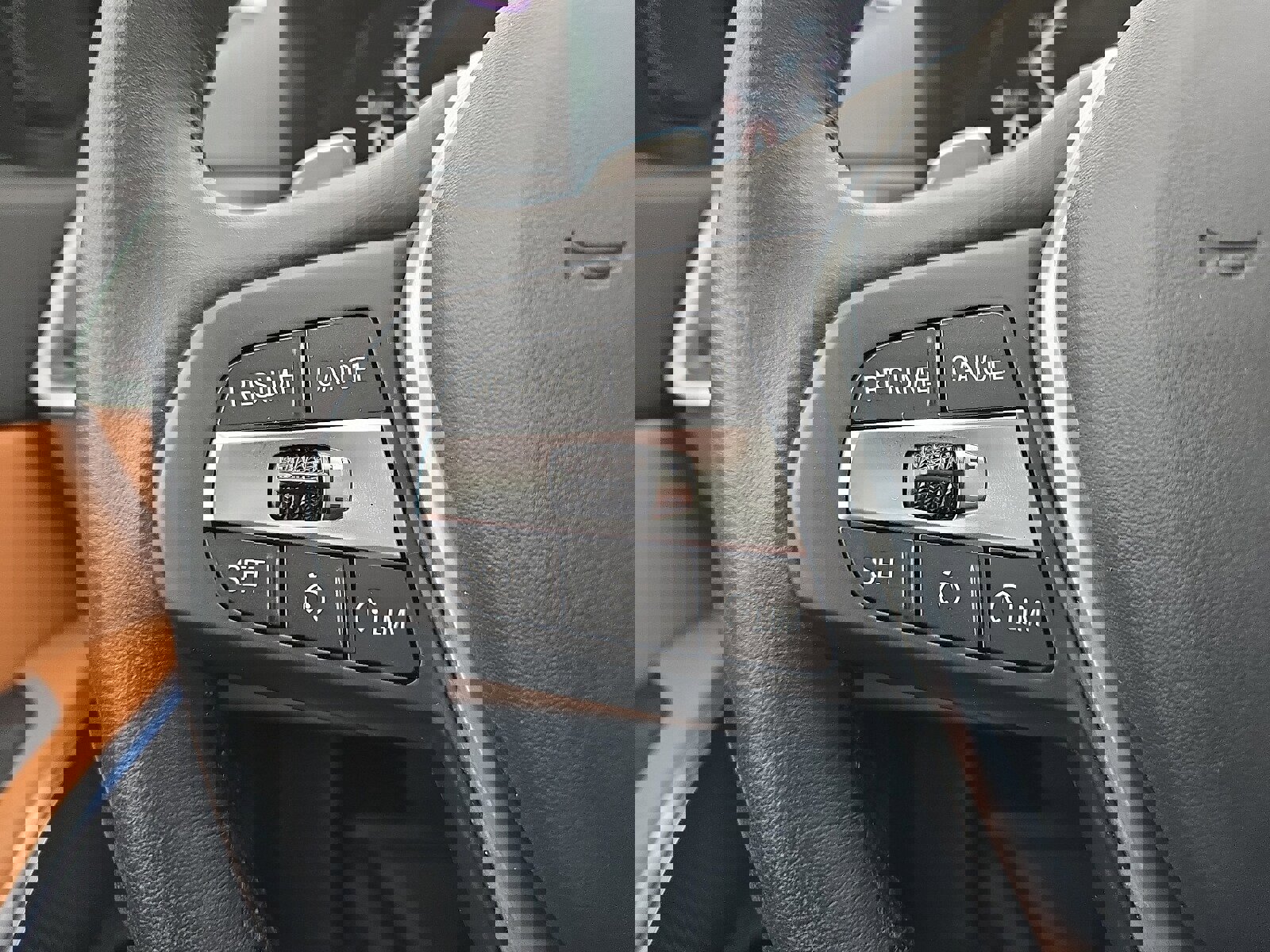 Used 2024 BMW 330i xDrive 330i xDrive w/ Premium Package image 23