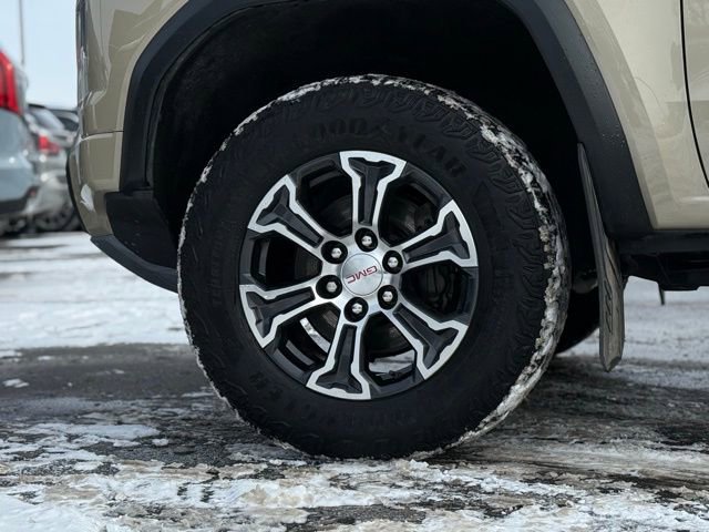 Used 2023 GMC Canyon AT4 w/ AT4 Premium Package image 45