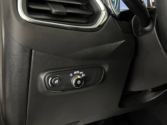 Used 2024 Chevrolet Equinox LT FWD image 15