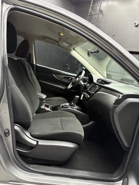 Used 2019 Nissan Rogue Sport S w/ Appearance Package image 30