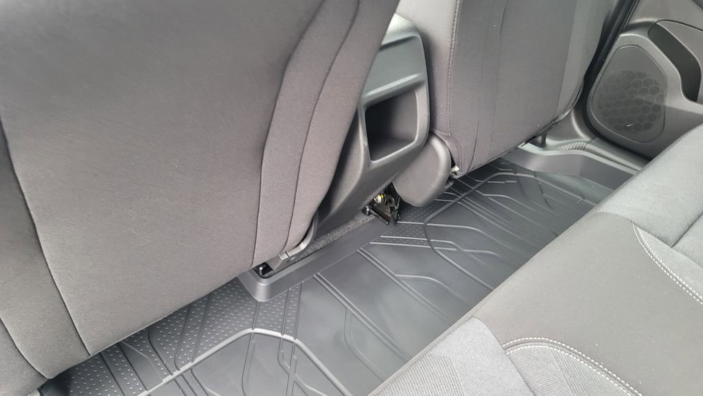 New 2026 Chevrolet Trax LS w/ LS Convenience Package FWD image 26