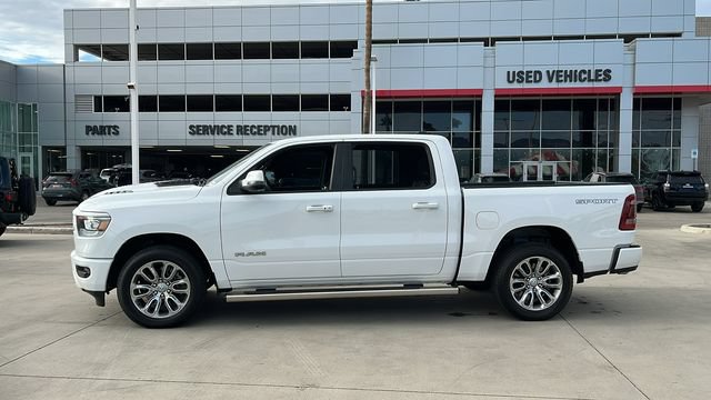 Used 2023 RAM 1500 Laramie AWD/4WD image 3