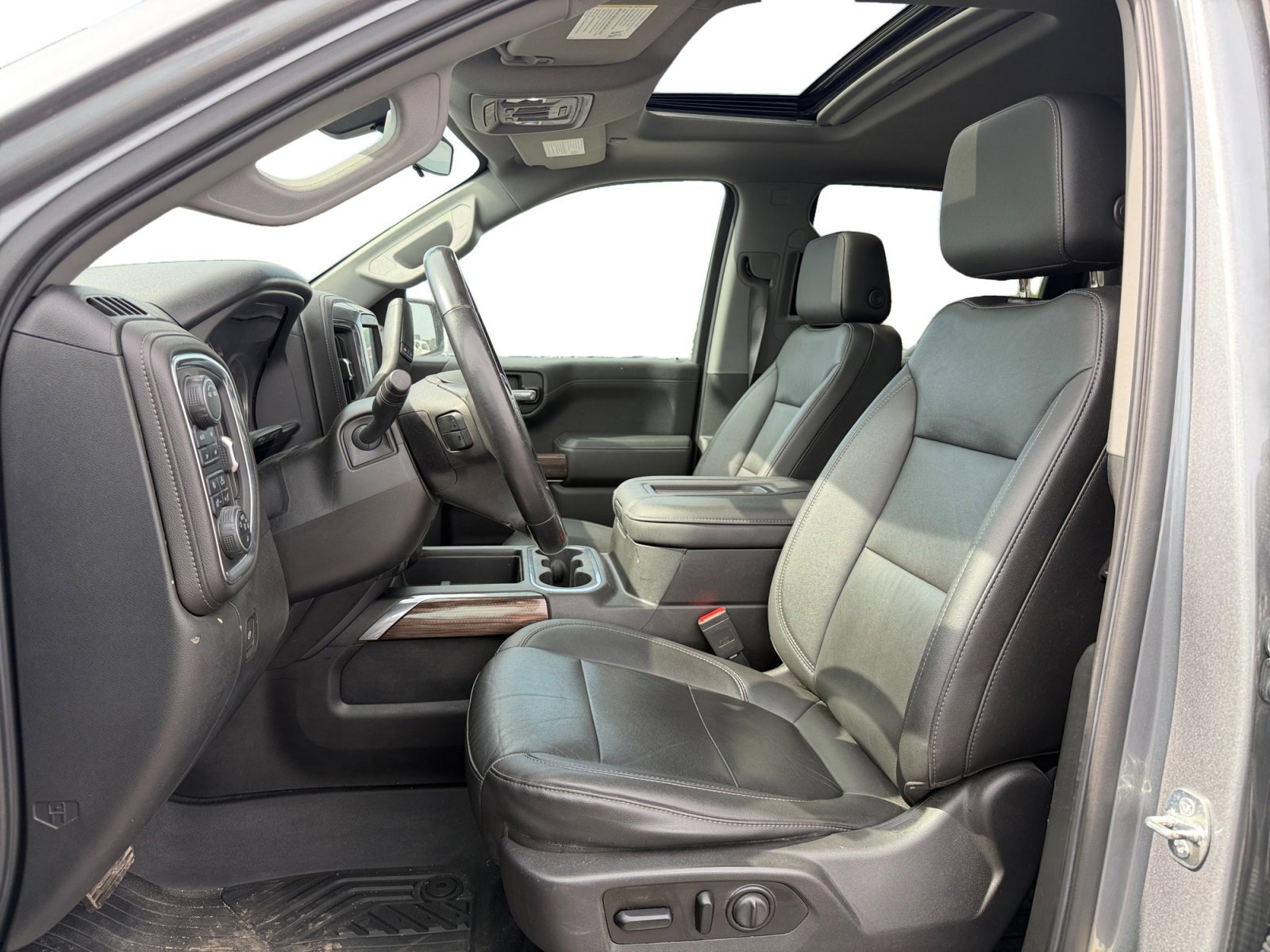 Used 2021 Chevrolet Silverado 1500 LT Trail Boss w/ Convenience Package II AWD/4WD image 9