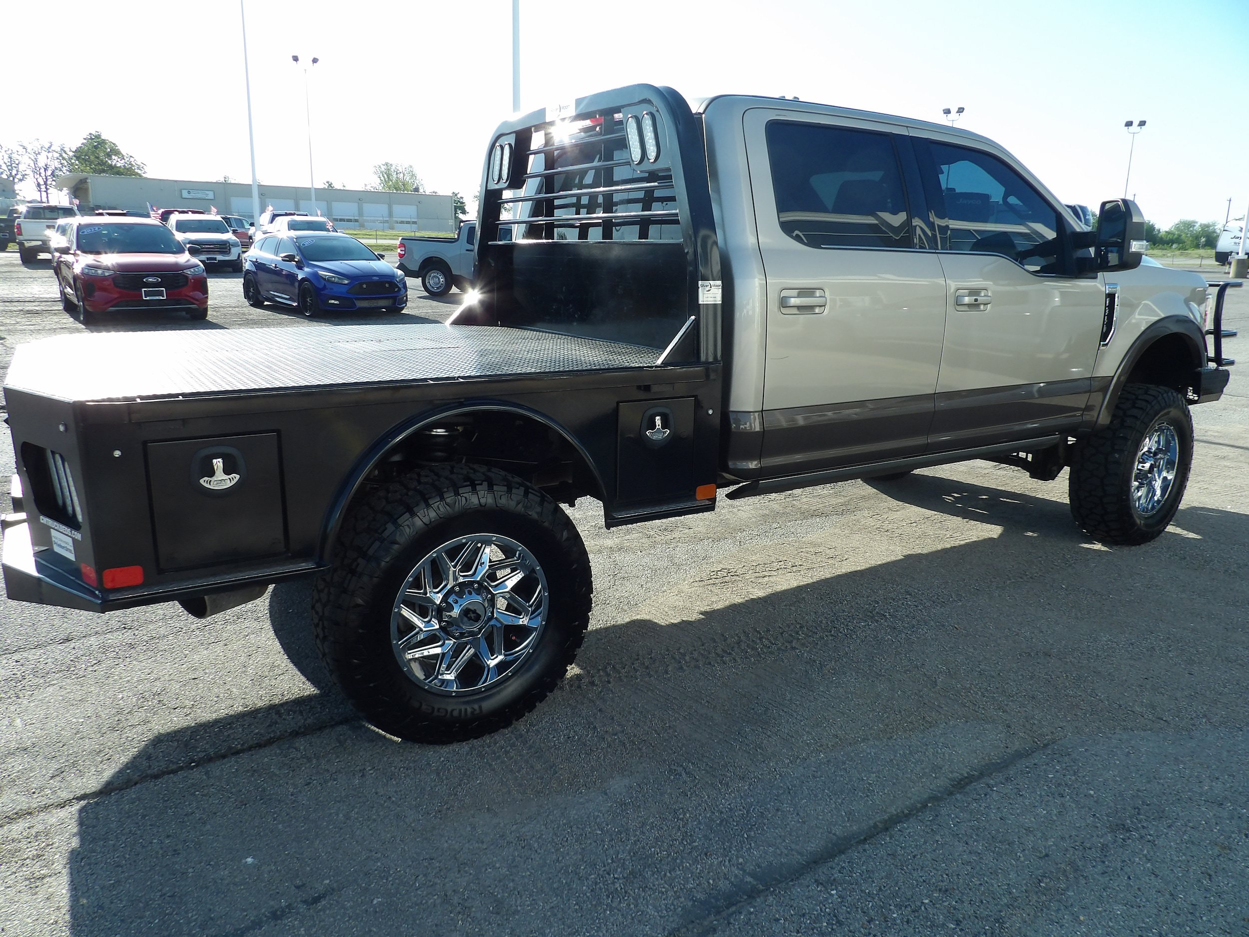 Used 2017 Ford F350 King Ranch w/ FX4 Off-Road Package AWD/4WD image 9