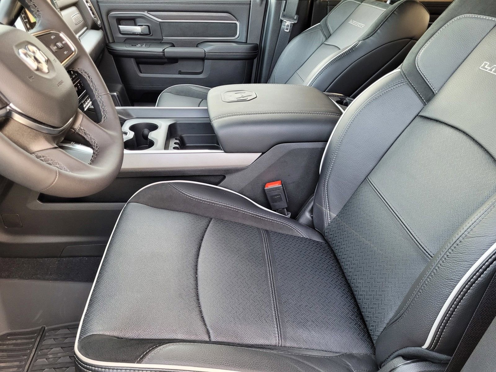 New 2025 RAM 2500 Laramie image 14