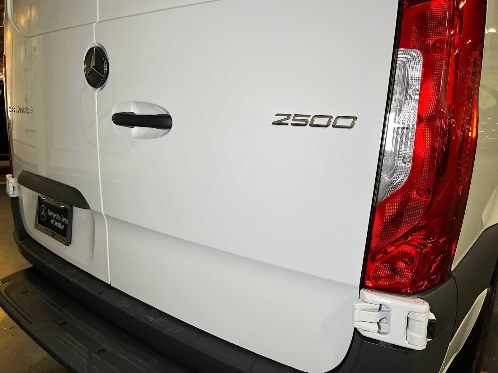 Used 2026 Mercedes-Benz Sprinter 2500 image 16