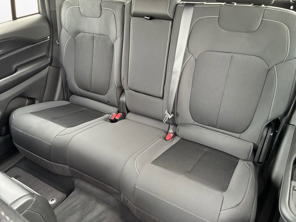 New 2026 Jeep Grand Cherokee Laredo RWD image 22