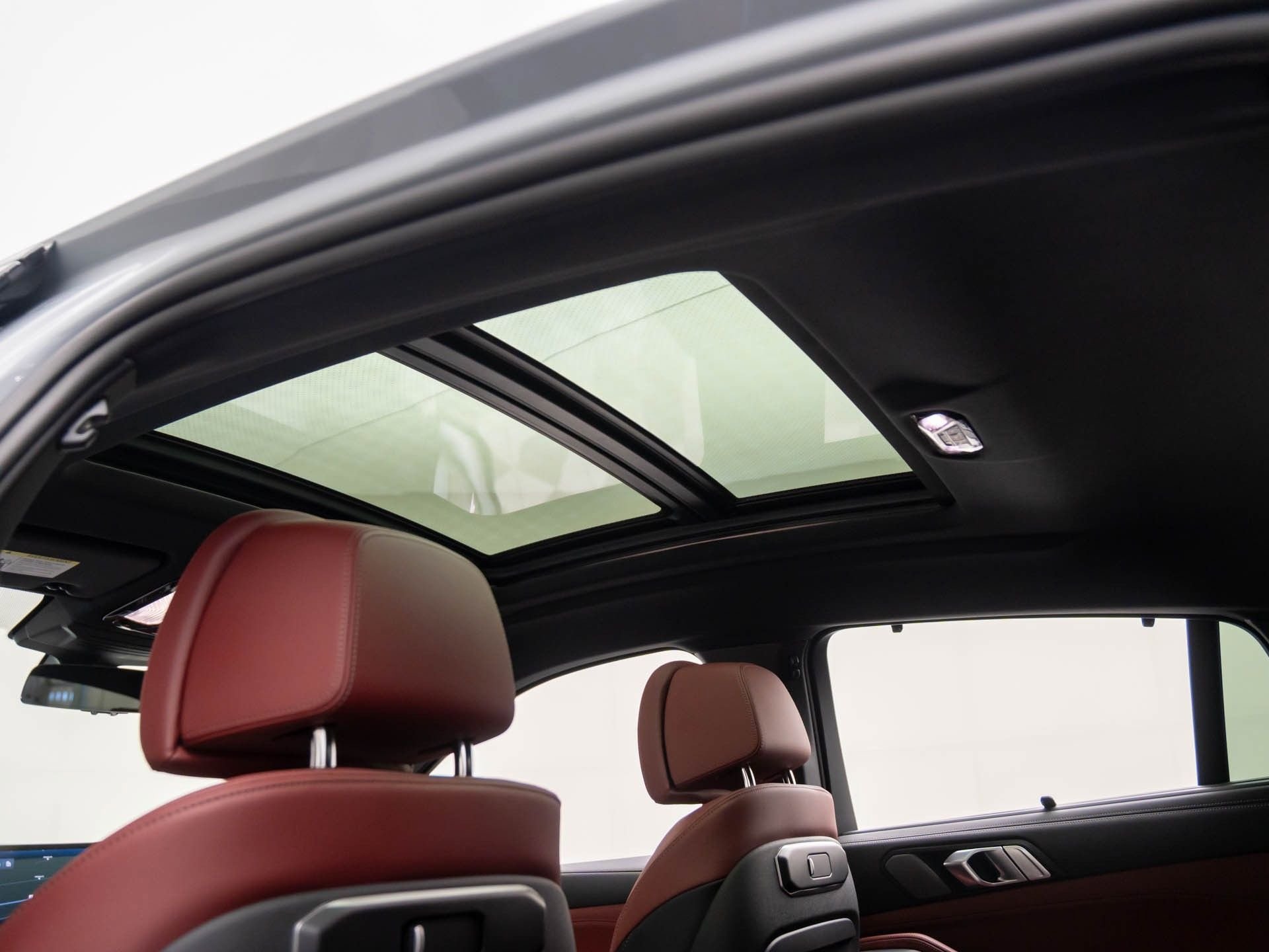 New 2026 BMW X6 xDrive40i w/ Executive Package AWD/4WD image 18