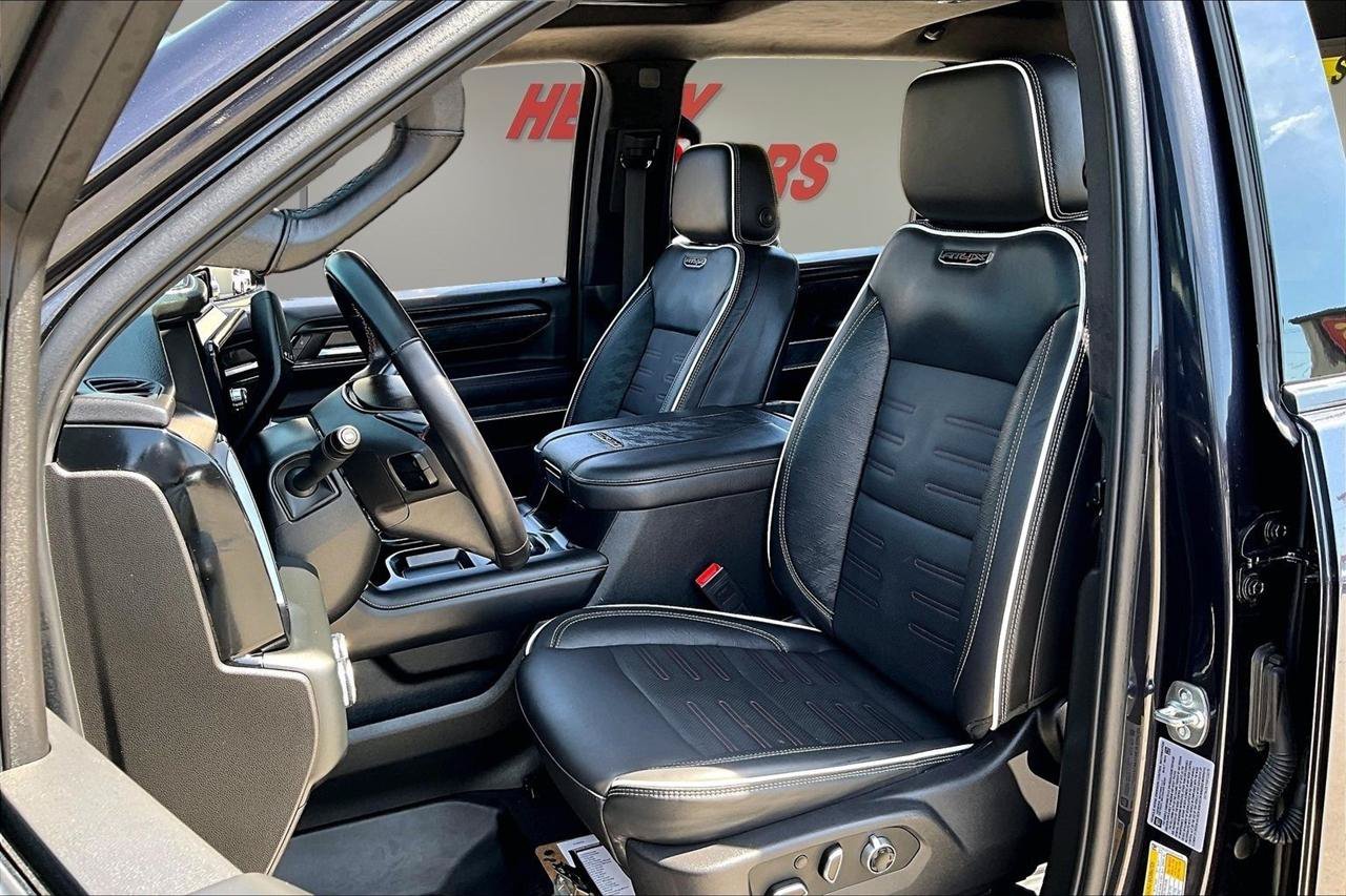 Used 2025 GMC Sierra 2500 AT4X AWD/4WD image 23