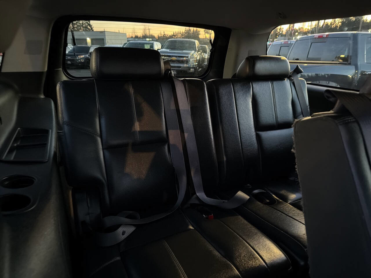 Used 2013 Chevrolet Suburban LTZ image 25