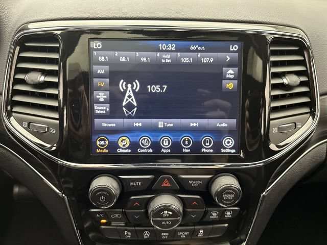 Used 2021 Jeep Grand Cherokee Limited AWD/4WD image 16