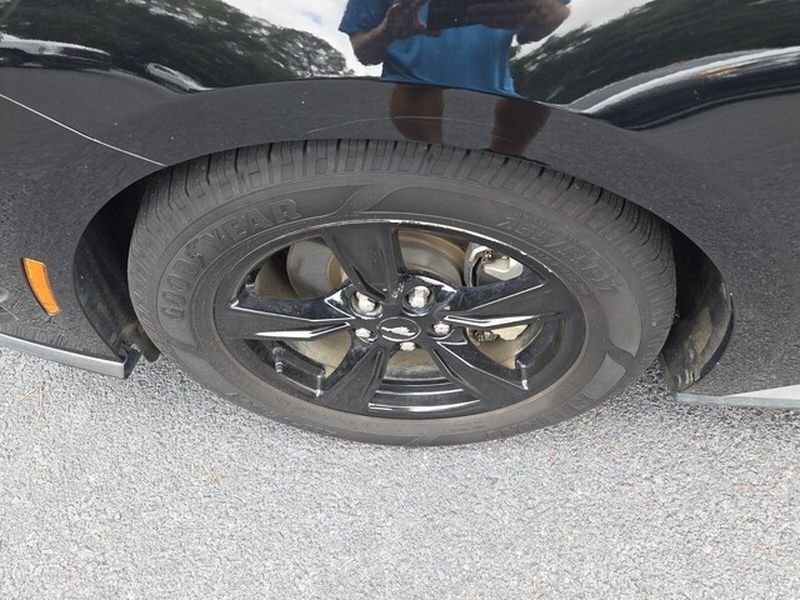 Used 2024 Ford Mustang Coupe RWD image 16
