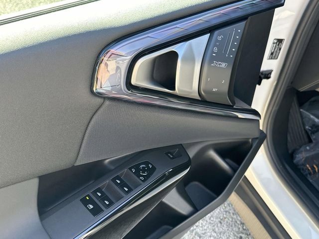 Used 2026 BMW X3 xDrive30 w/ Convenience Package AWD/4WD image 24