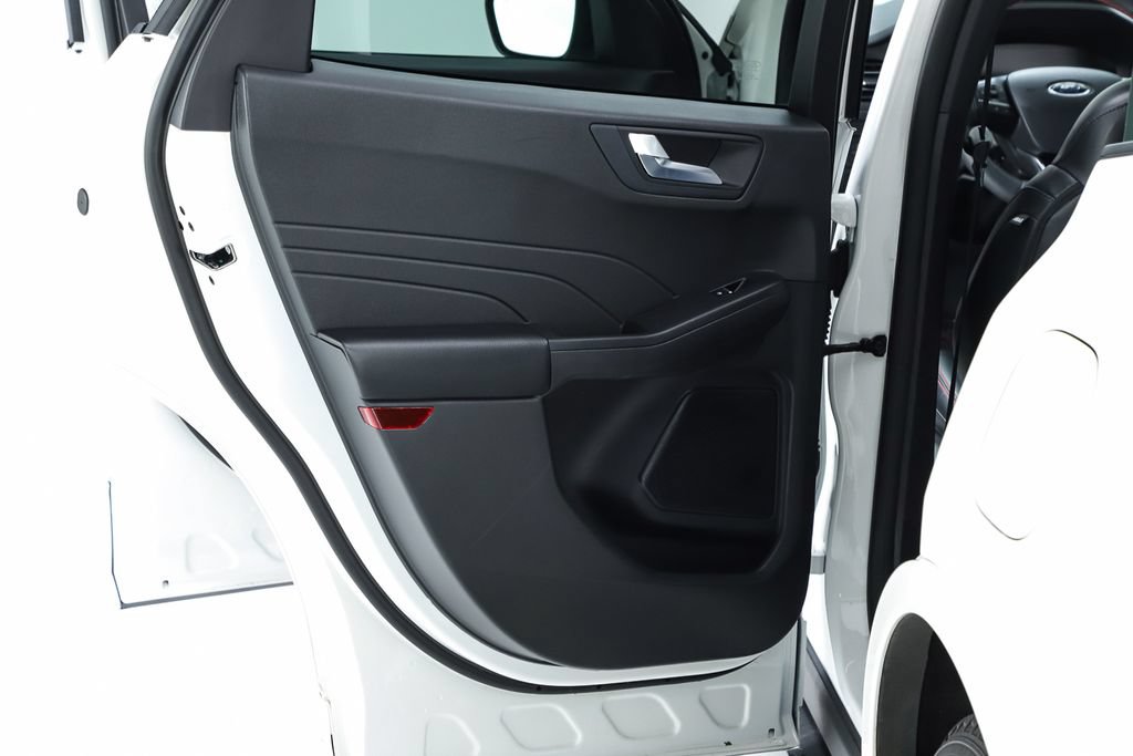 Used 2023 Ford Escape ST-Line w/ Tech Pack #1 FWD image 57