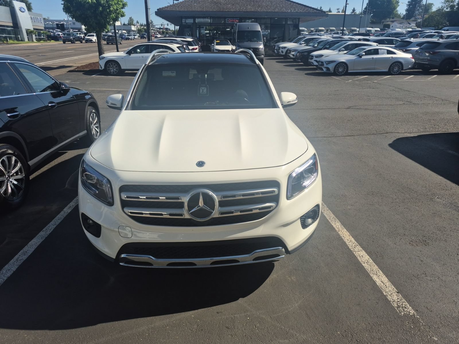 Certified 2021 Mercedes-Benz GLB 250 4MATIC image 7