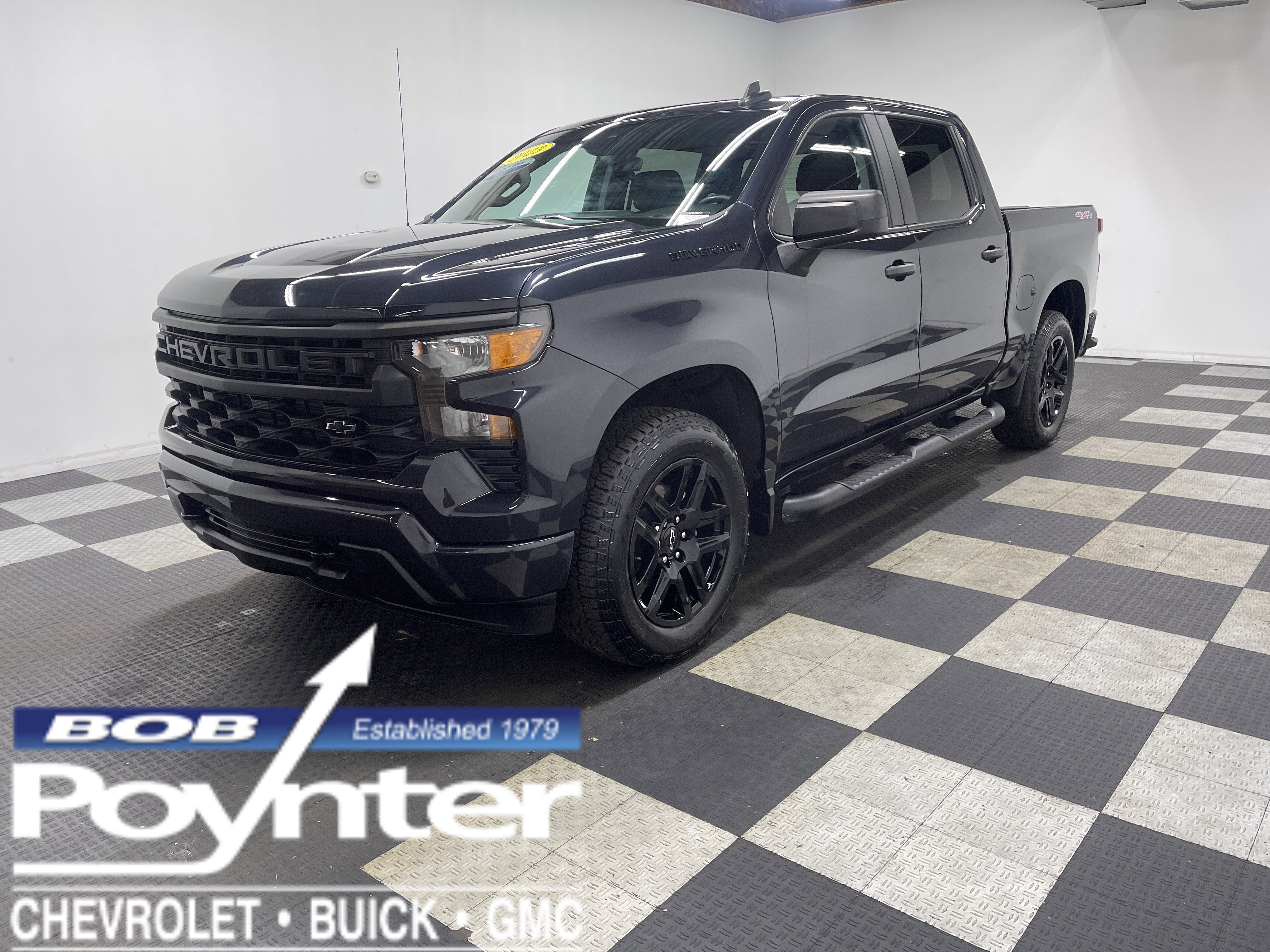 Used 2023 Chevrolet Silverado 1500 Custom w/ 2.7L Blackout Package