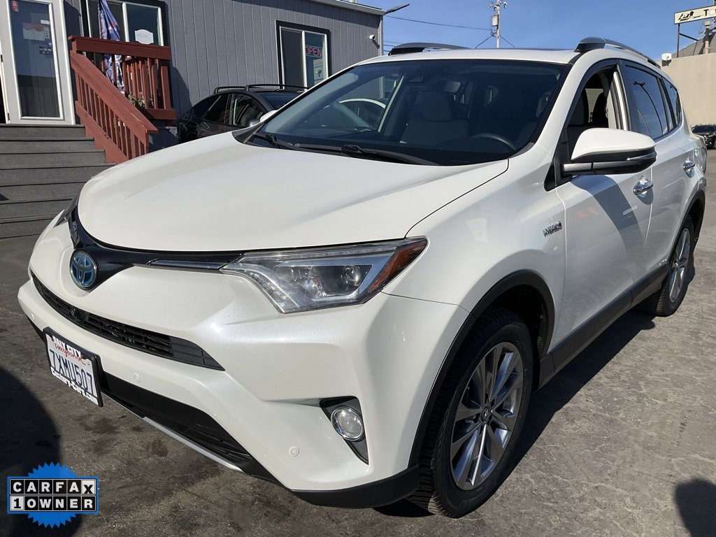 Used 2017 Toyota RAV4 Limited image 88
