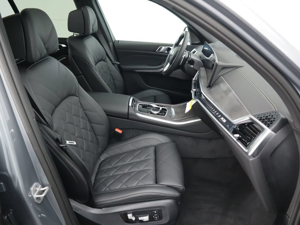 Certified 2026 BMW X5 xDrive40i AWD/4WD image 22