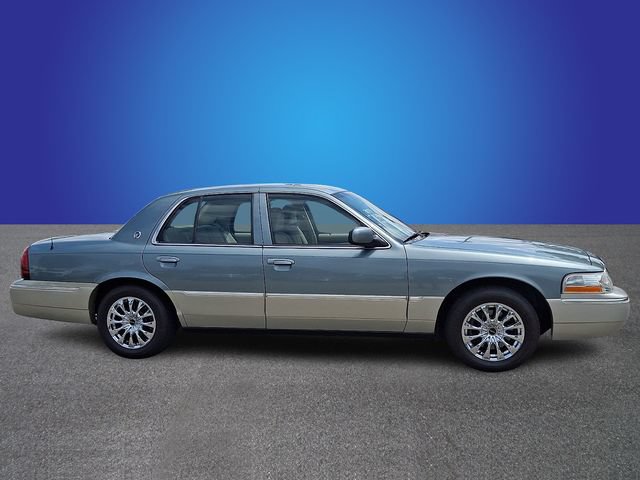 Used 2005 Mercury Grand Marquis GS RWD image 3